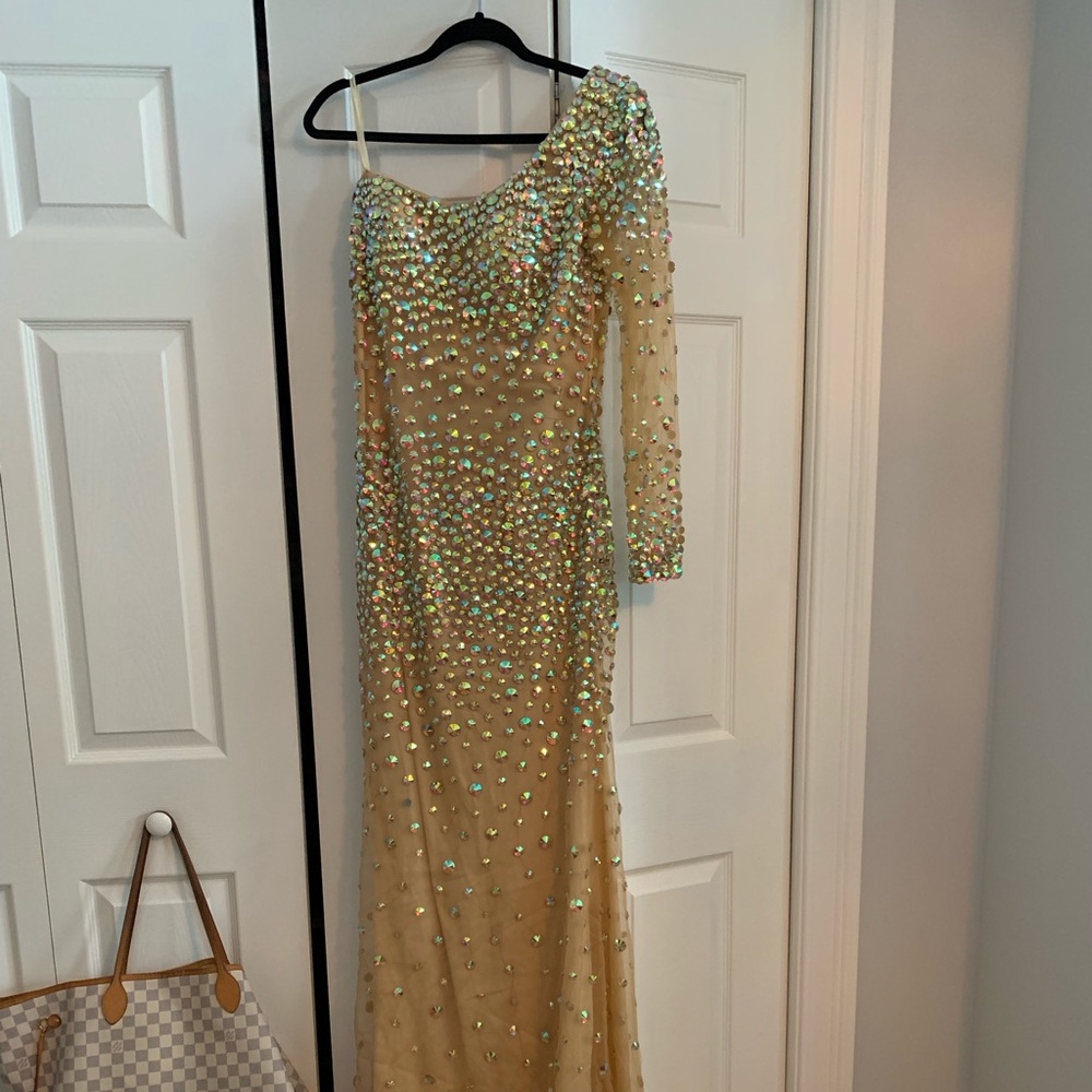 Long Sparkly Prom dress